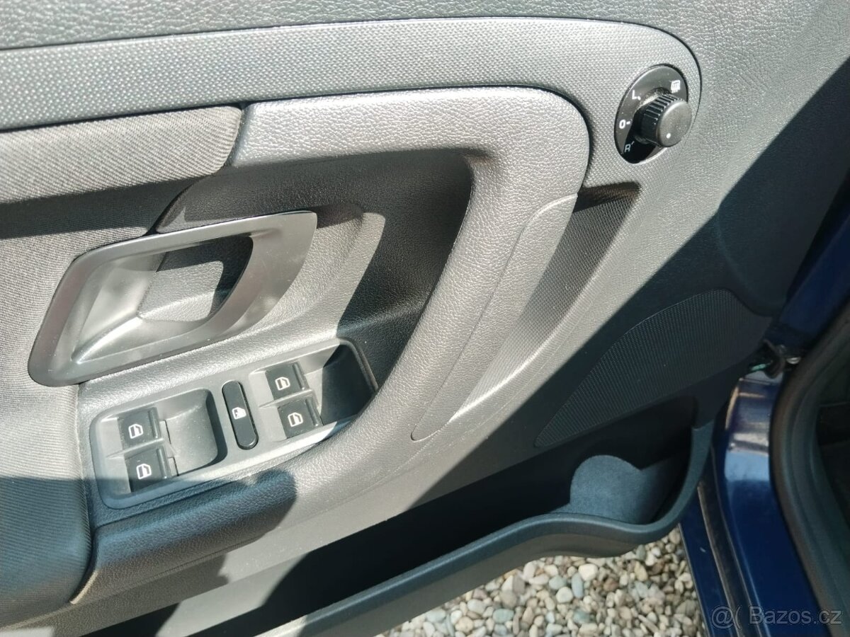 Škoda fabia 2 ,1,2tsi,rv 2012, klima,technický top auto - 7