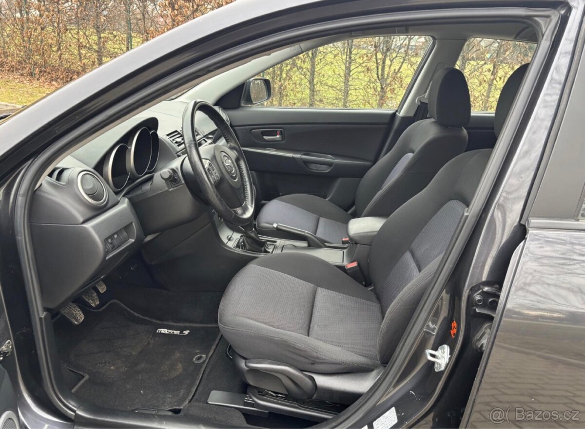 MAZDA 3 1.6 77 KW ACTIVE 123000 KM - BENZÍN - 7