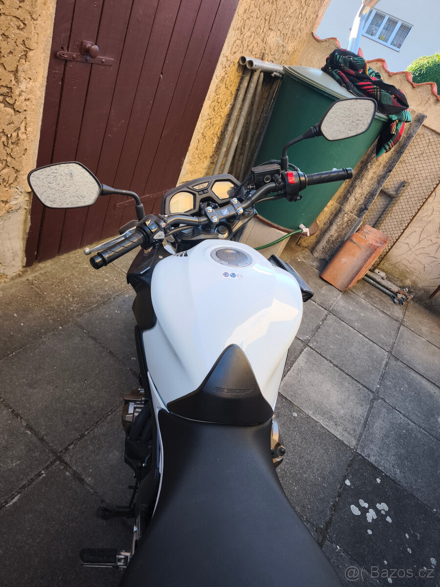 Honda CB 650 F - 7