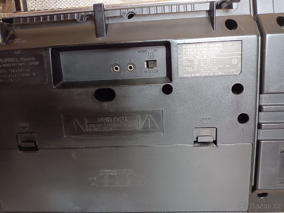 Samsung W700L, radiomagnetofon retro 2 kazeťák Korea - 7