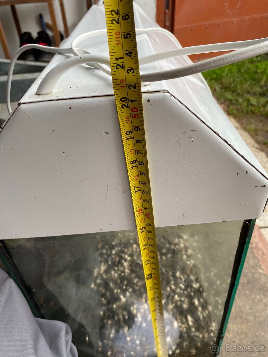 Akvárium plus příslušenství - 7