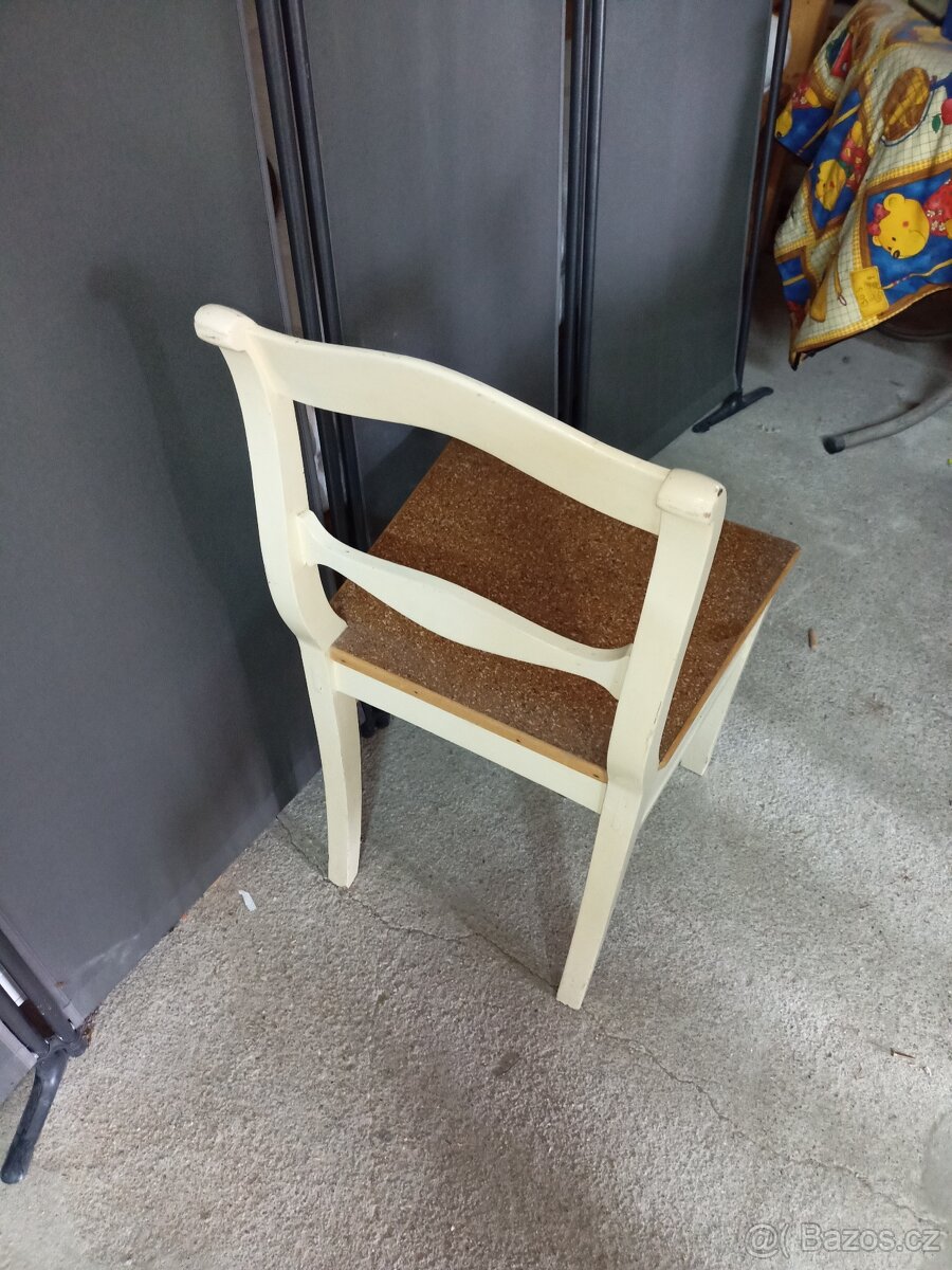 Prodám 4 x hezké selské židle z masivu - 7