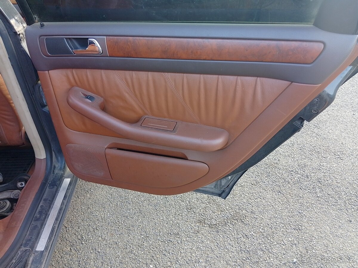 Audi A6 C5 hnědý interiér Avant - 7