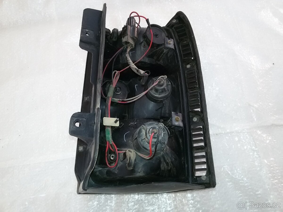 Mitsubishi Pajero II – Světla - 7