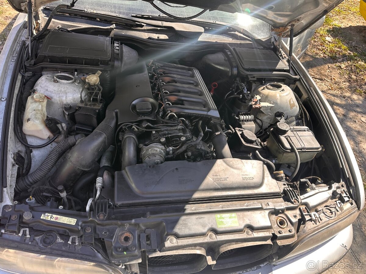 E39 díly nebo celek - 7