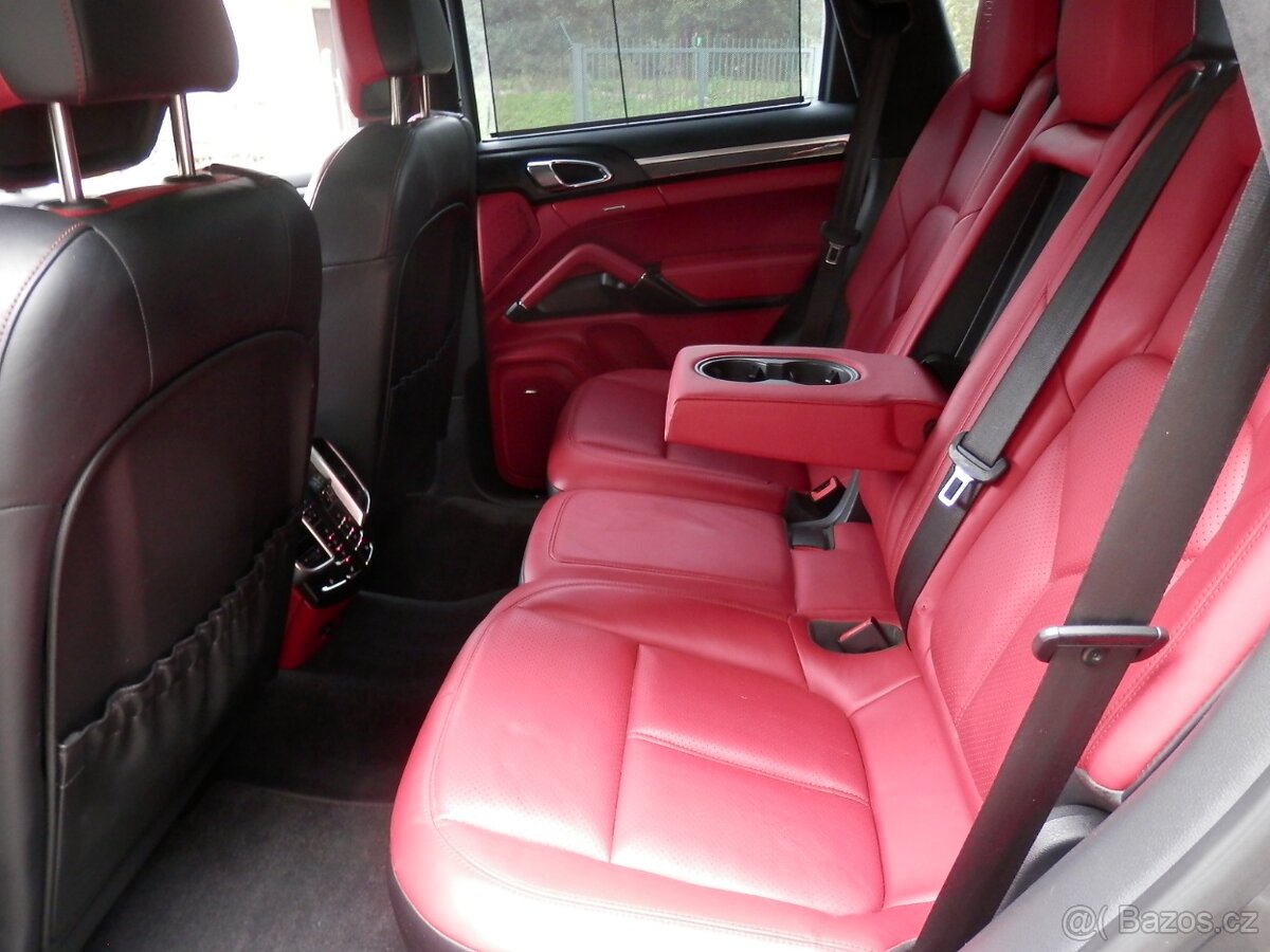 Porsche Cayenne S 4.2D V8, 281Kw, Pano, Bose, - 7