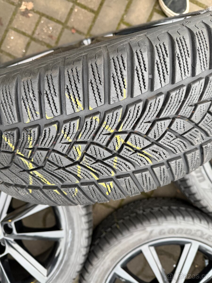 ORIGINÁL Alu Škoda TERON R17, 5x112 - TOP, ZIMNÍ PNEU - 7