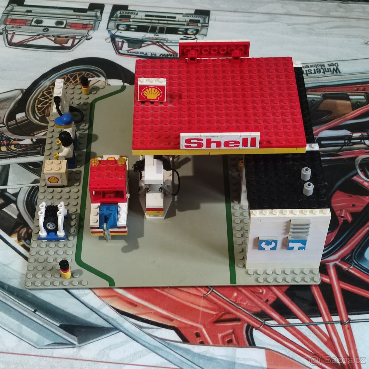 LEGO 6378 Shell Service Station - 7