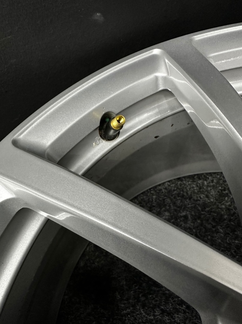 Alu Audi 5x112 17” 4K0601025 - 7