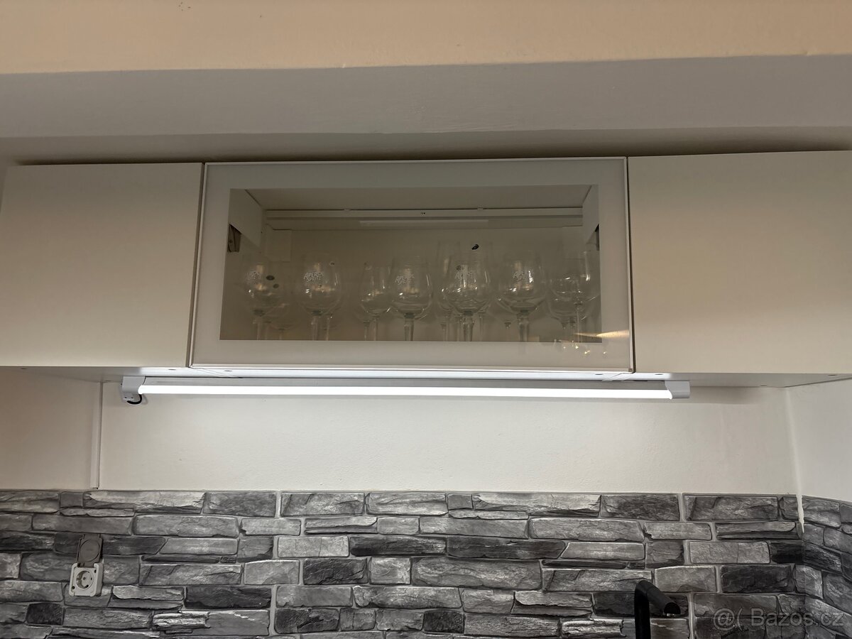 Bílo černá kuchyň - 7