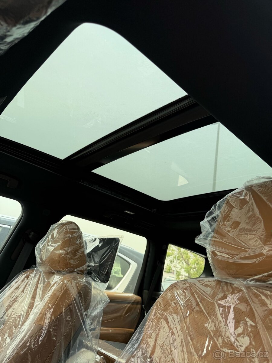 Nissan Patrol Platinum, 3,5l V6, US specifikace - 7