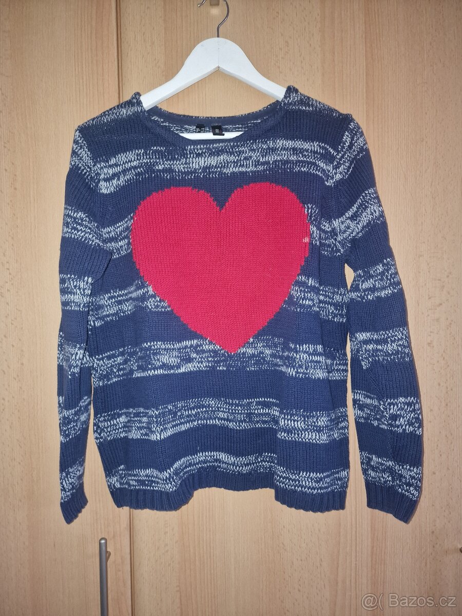 Svetr se srdcem - 7