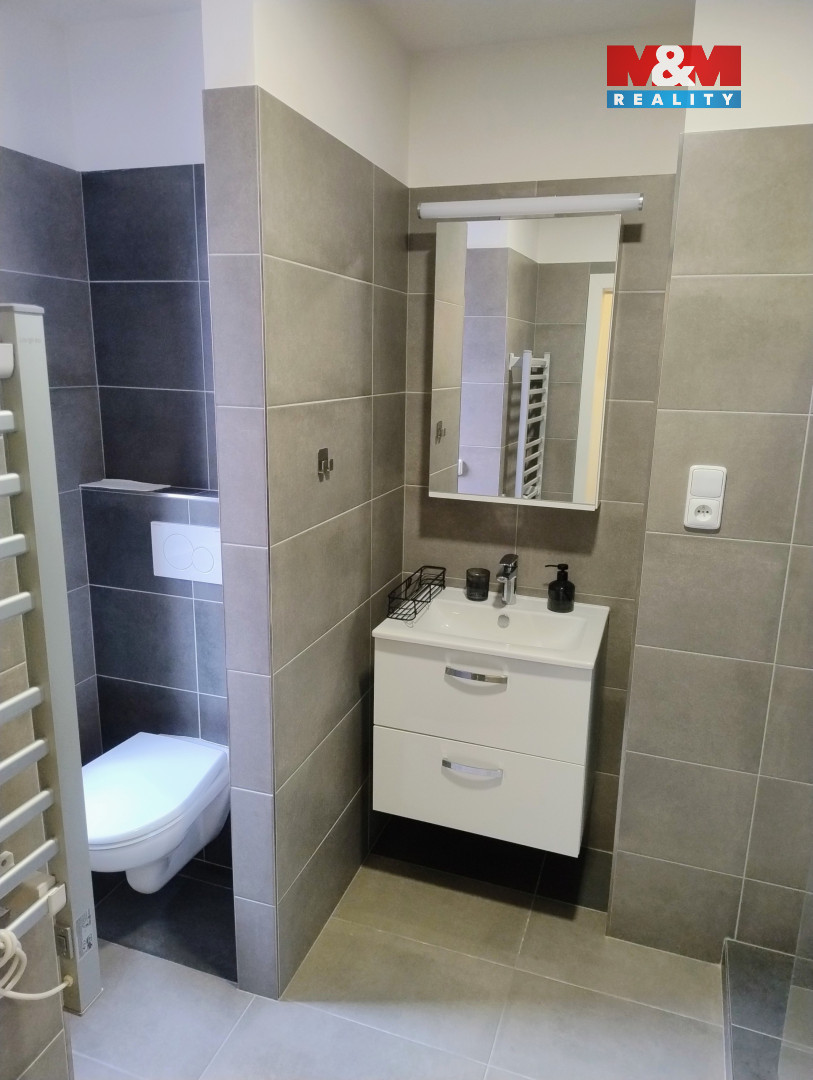 Pronájem bytu 2+1, 56 m², Opava, ul. náměstí Svaté Hedviky - 7