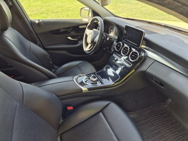 Prodám Mercedes-Benz Třídy C 220D 125KW - 4MATIC - 7