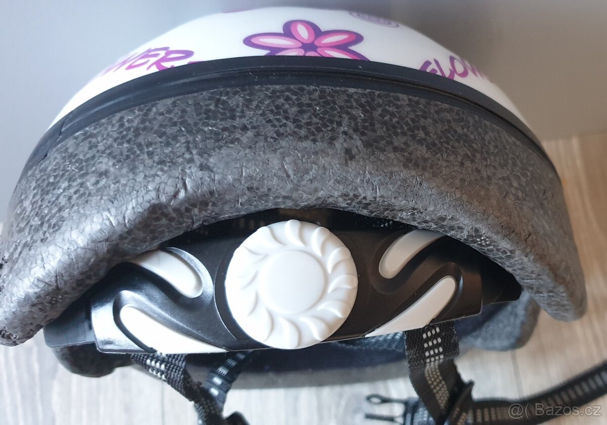 Prodam detskou helmu XS - 7