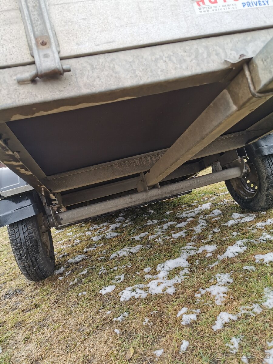 Přívěsný vozík - 7