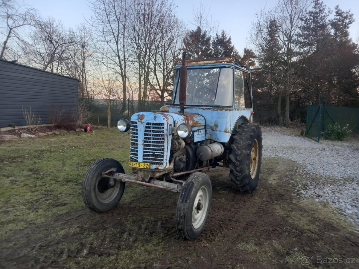 Prodam 2x Zetor 25a, hydraulika, nové pneumatiky - 7