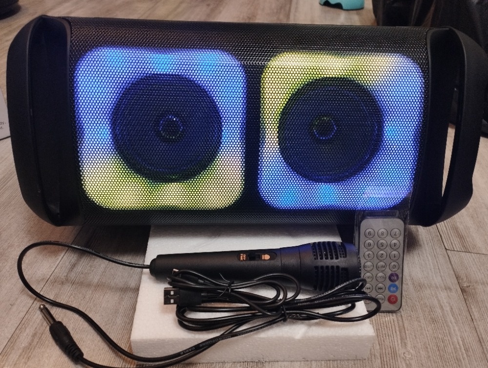 BT reproduktor a karaoke - 7