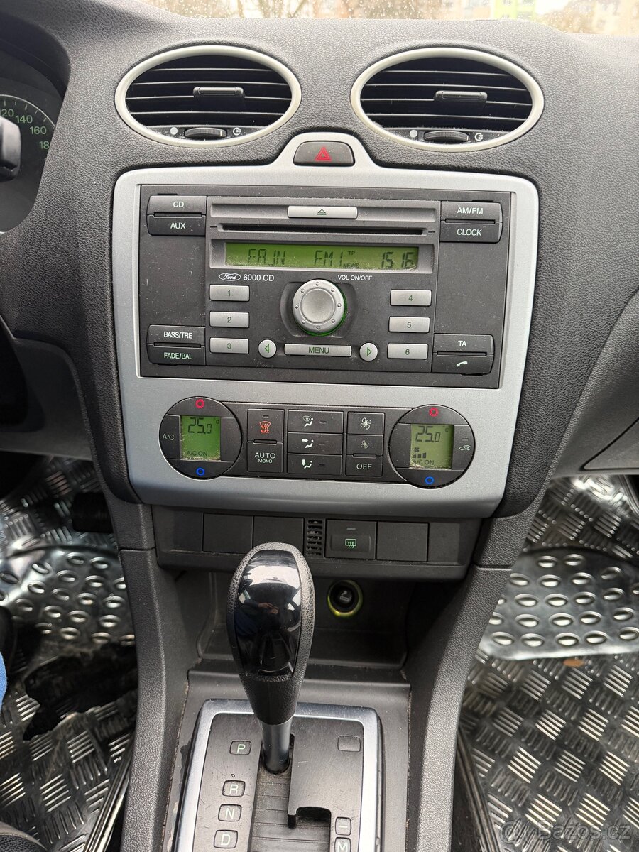Ford Focus 1.6 74kw AUTOMAT -nová STK+SPZ - 7