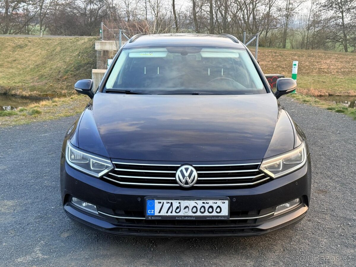 VOLKSWAGEN PASSAT B8 - 7