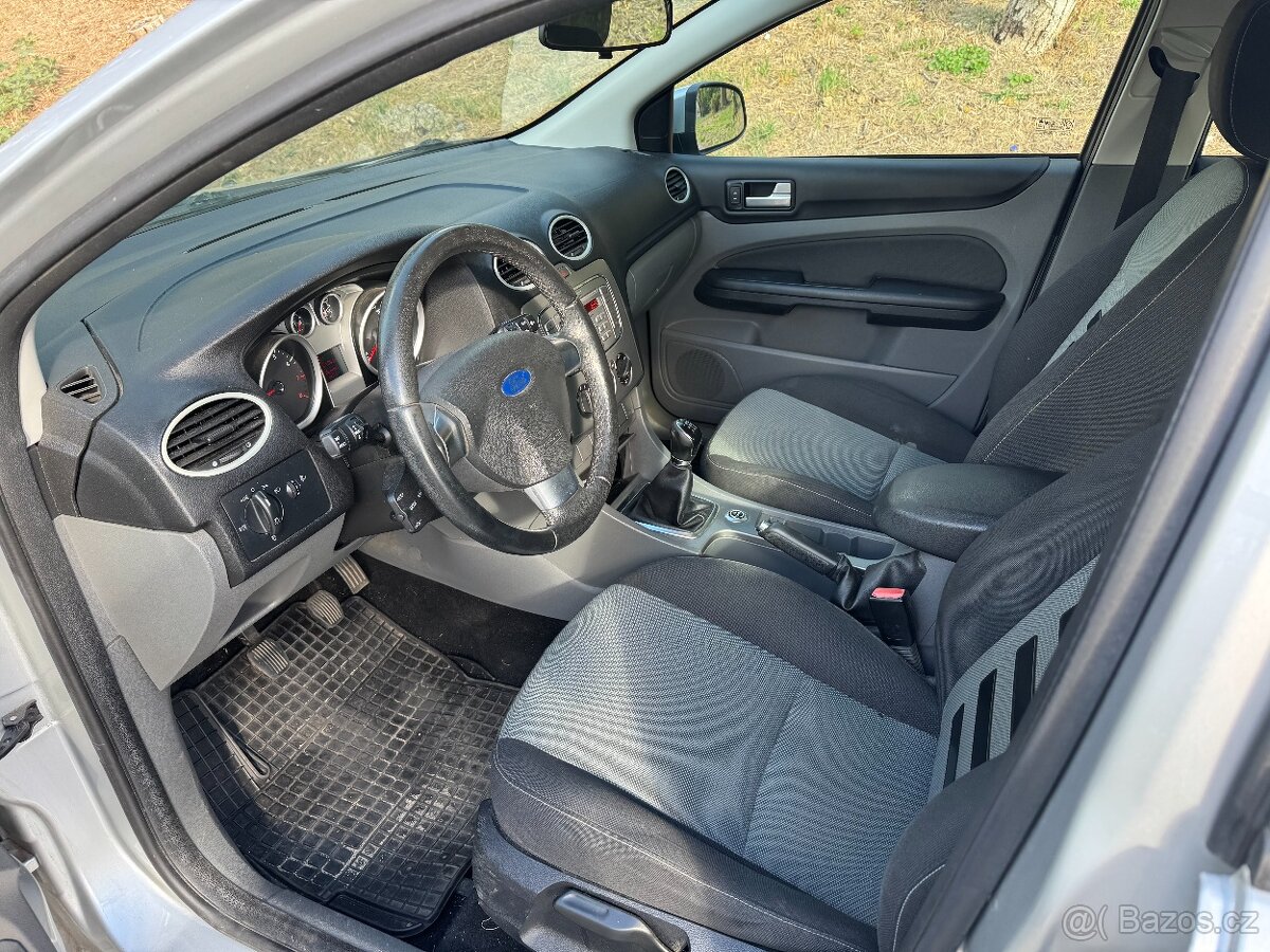 Ford Focus 1,6i 74KW, MANUÁL, KLIMA, TAŽNÉ, CENTRÁL - 7