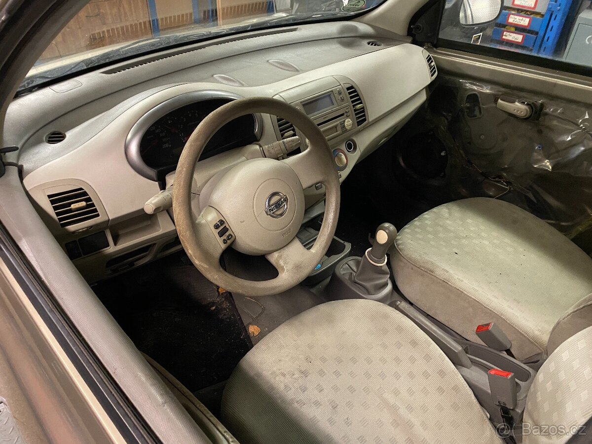 Nissan Micra K12 na náhradní díly - 7