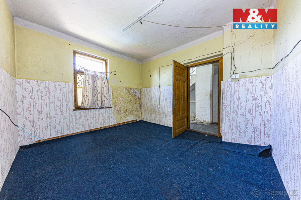 Prodej komerčního objektu, Uhlířské Janovice, ul. Komenského - 7