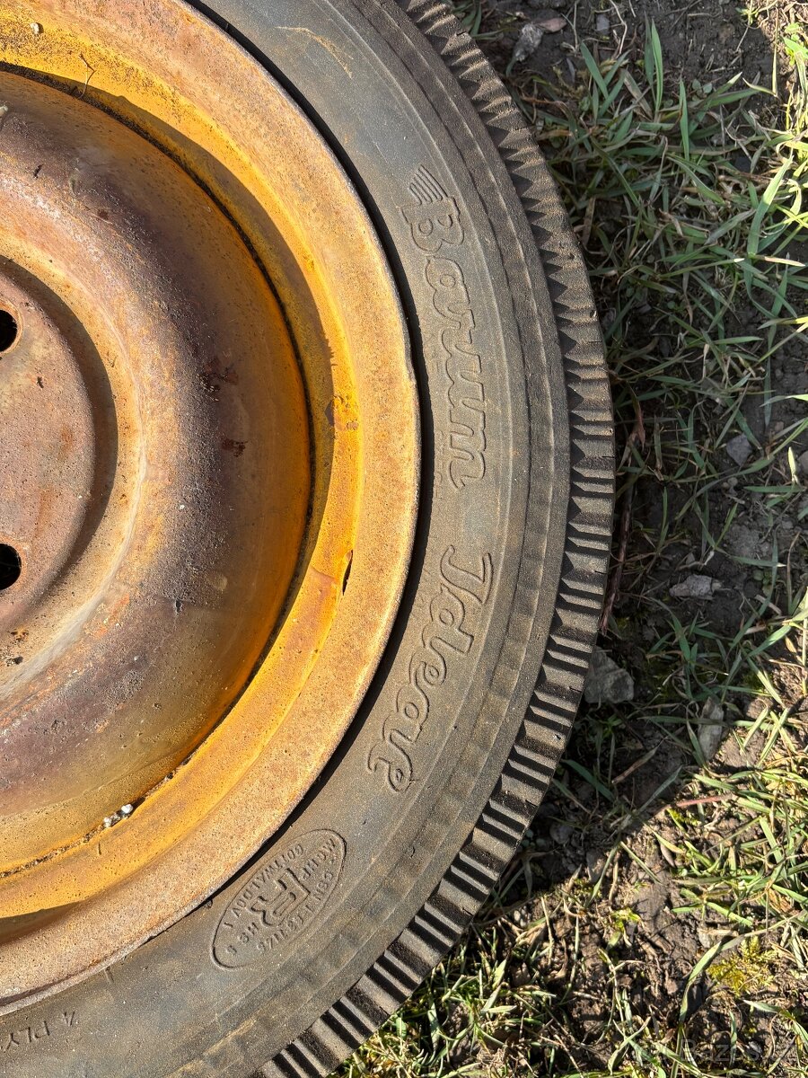 Prodám PRAGA Škoda - 7