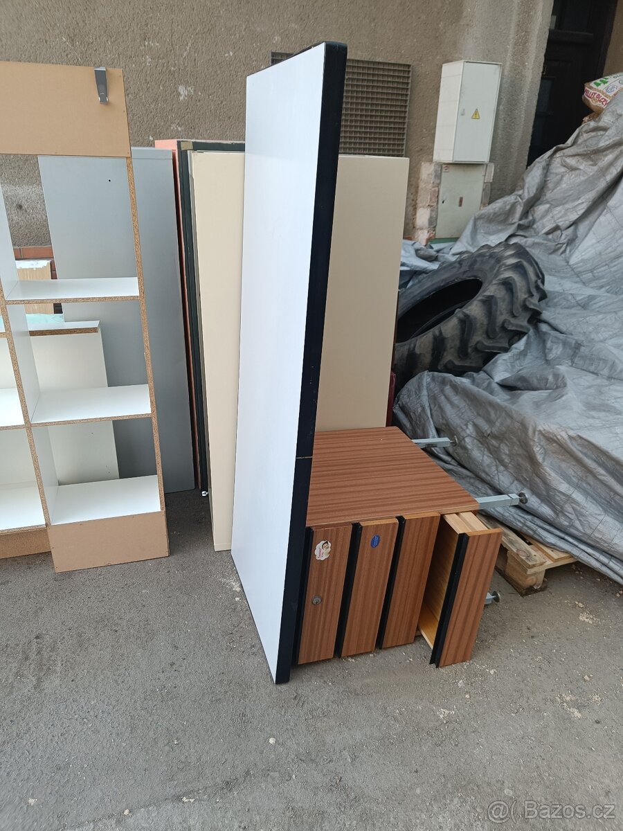 mix nábytku a židlí kartotéka - 7