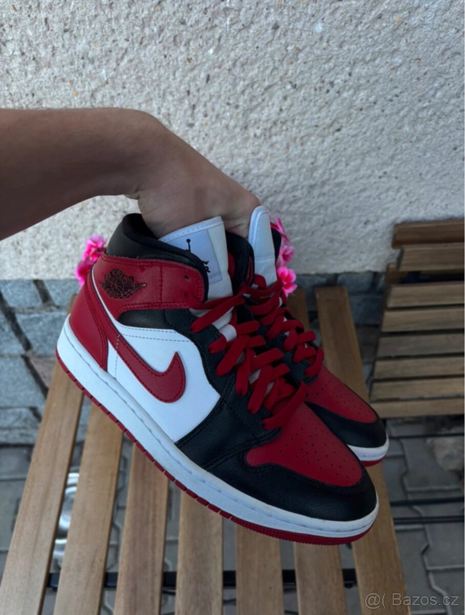 Nike air Jordan 1 mid Gym Red - 7