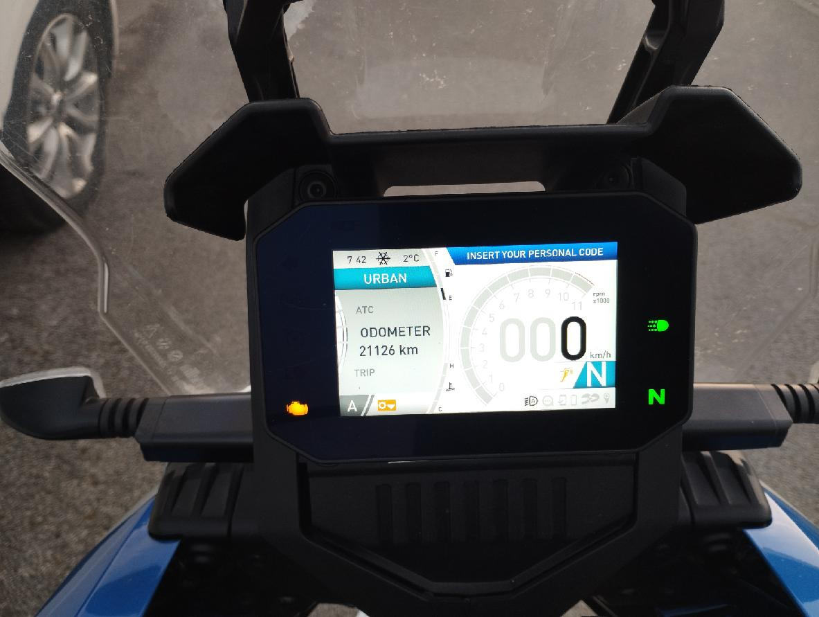 Aprilia Tuareg 660 - 7