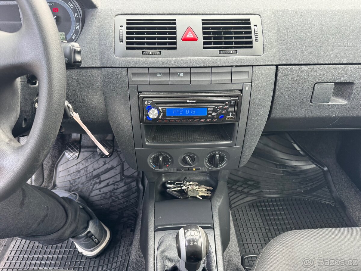 ŠKODA FABIA 1.4i 59KW LUCA - KLIMA - 7