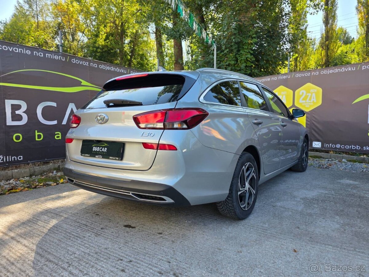 Hyundai i30 CW 1.6 CRDi Family DTC - 7