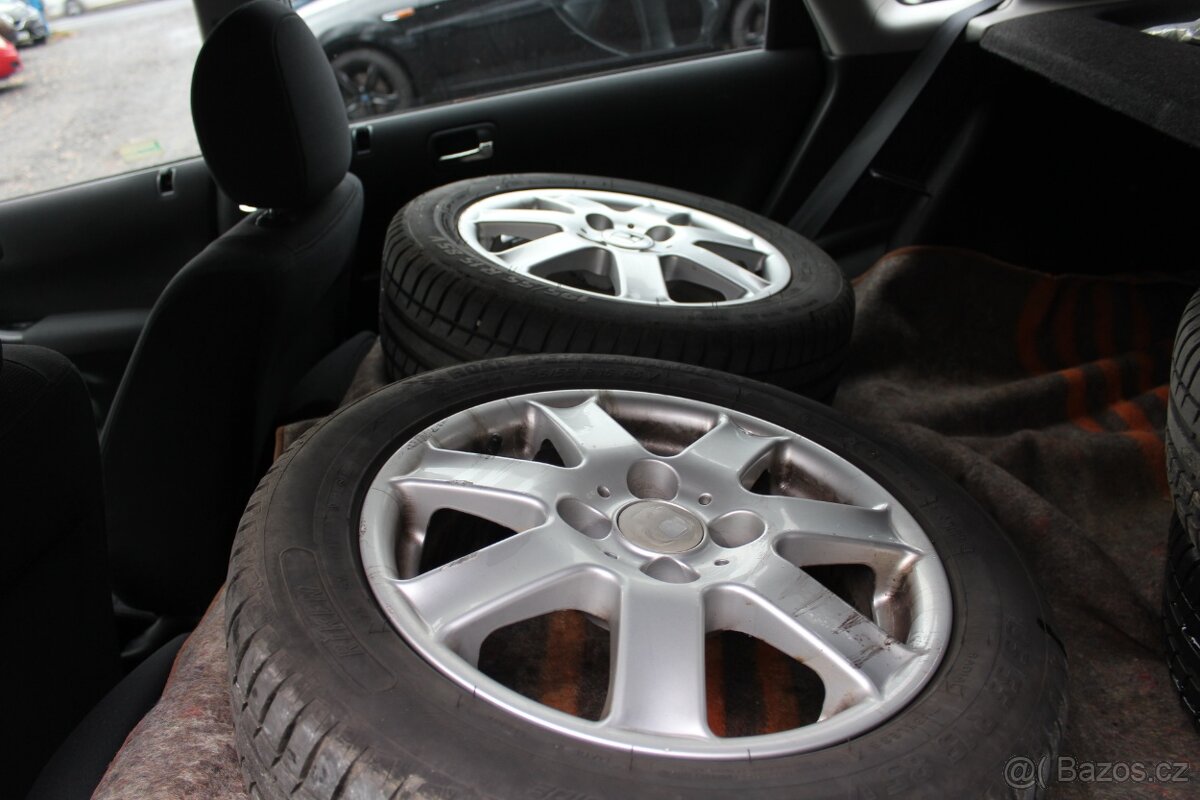 Honda Civic 1.4i - 7