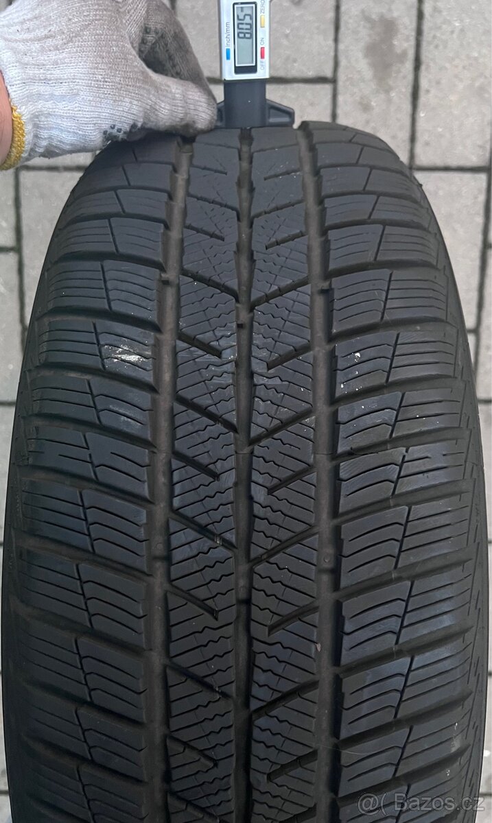 215/55 R17 - 4x zimní Barum 8mm, DOT3623 - 7