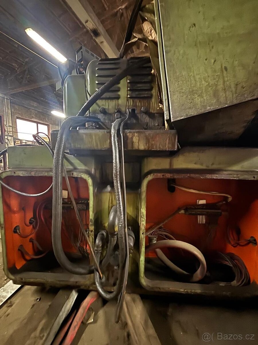 Hrotová bruska TOS BUA 31/1000 (8952) - 7