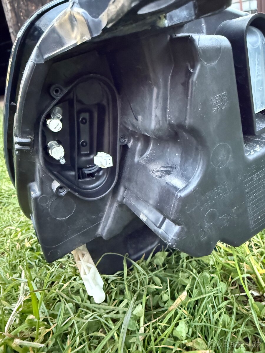 Ford Puma MK2, levé přední světlo - 7