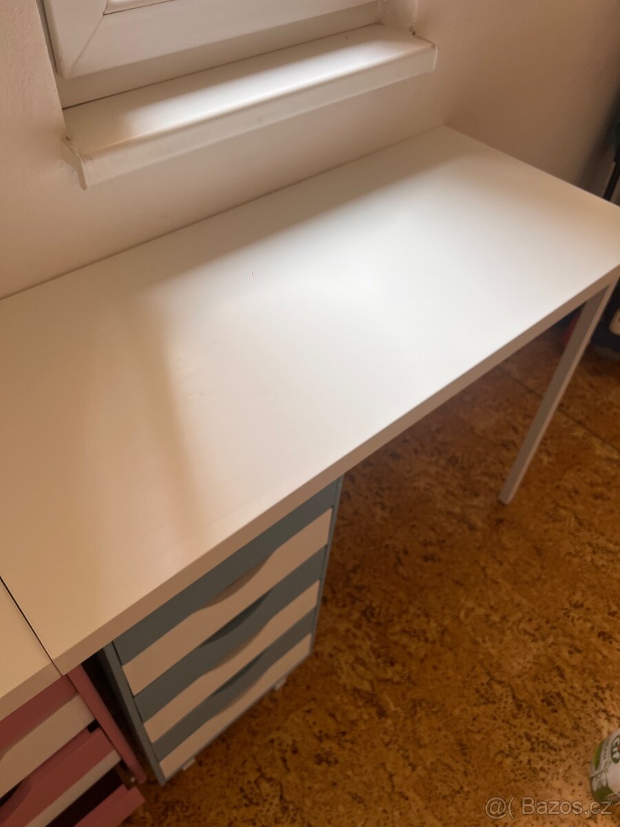 Dětský psací stůl - 7