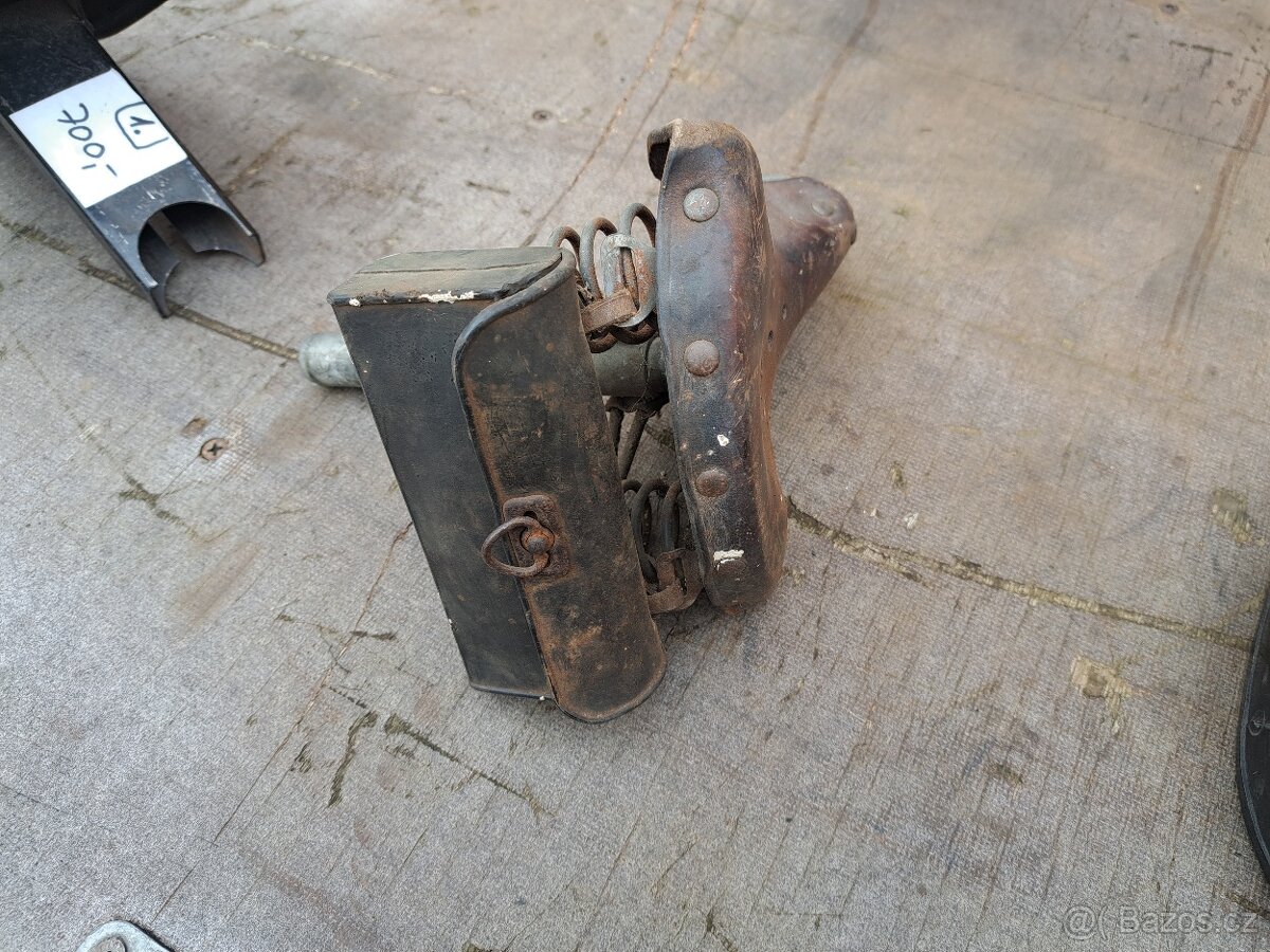 Sedla na mopedy Babetta 207 i 210 - 7