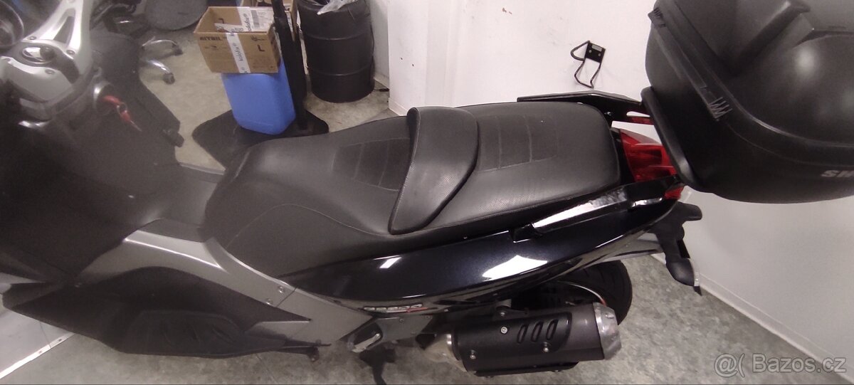 Gilera GP800 - 7