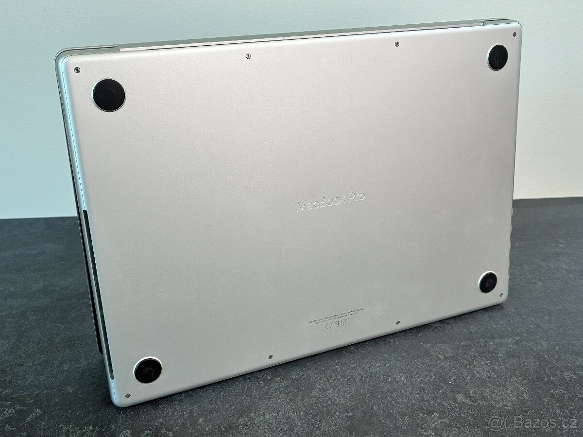 MacBook Pro 16'' 2021 / M1 Max / 64GB / 512GB SSD - DPH - 7