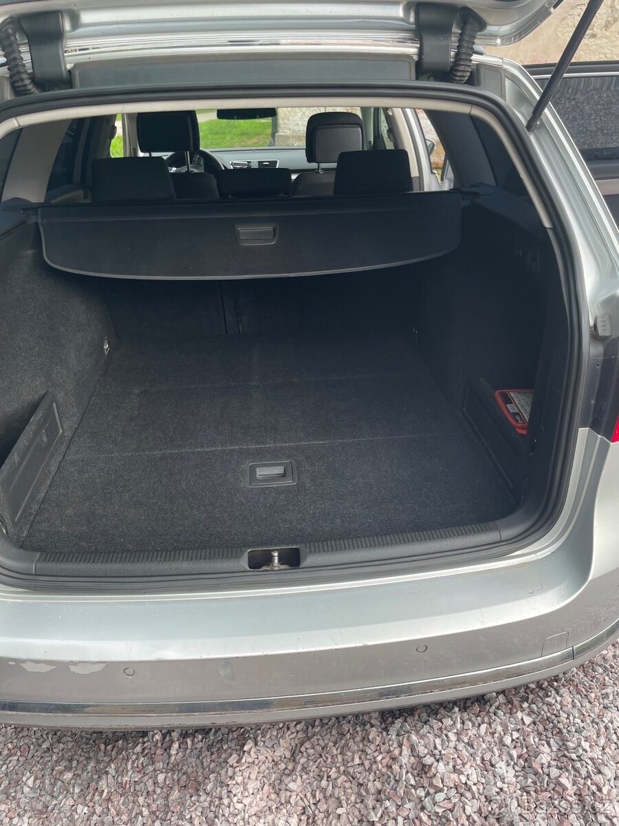 Prodám VW Passat B7 - 7