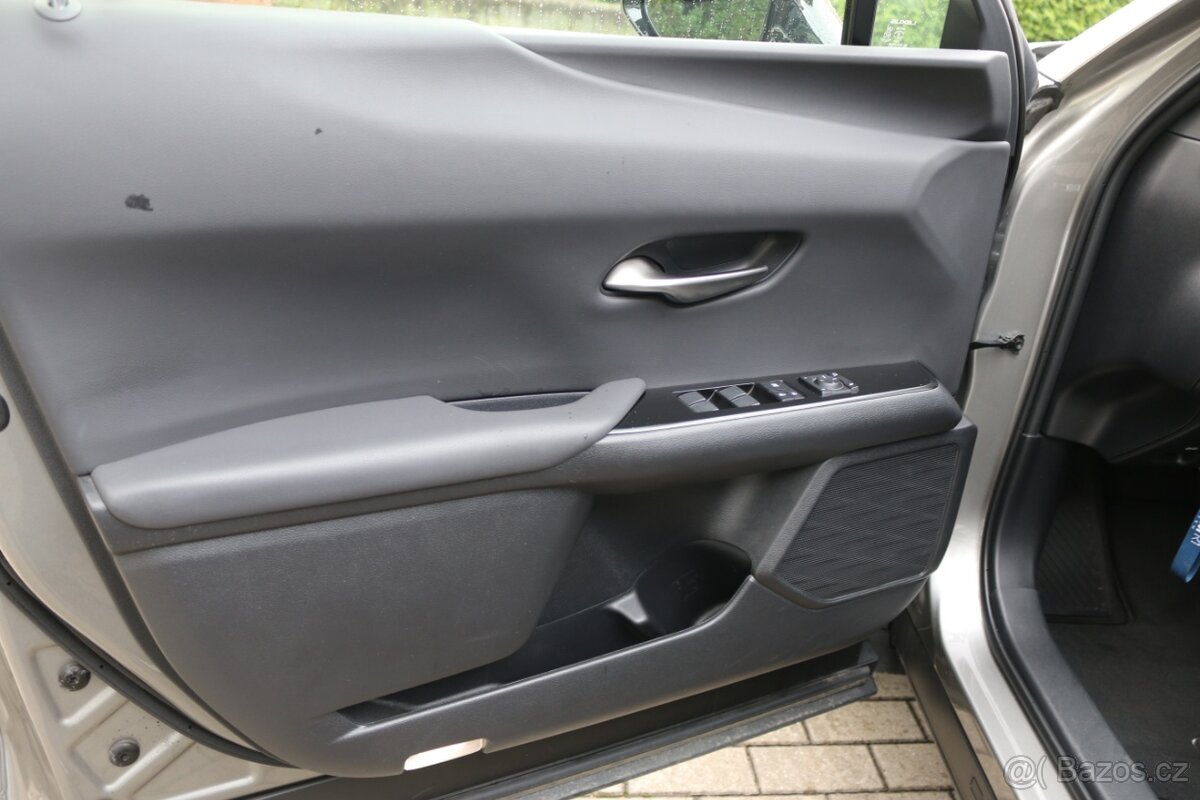Lexus UX 250h 2.0 HEV, 1.Maj. - 7