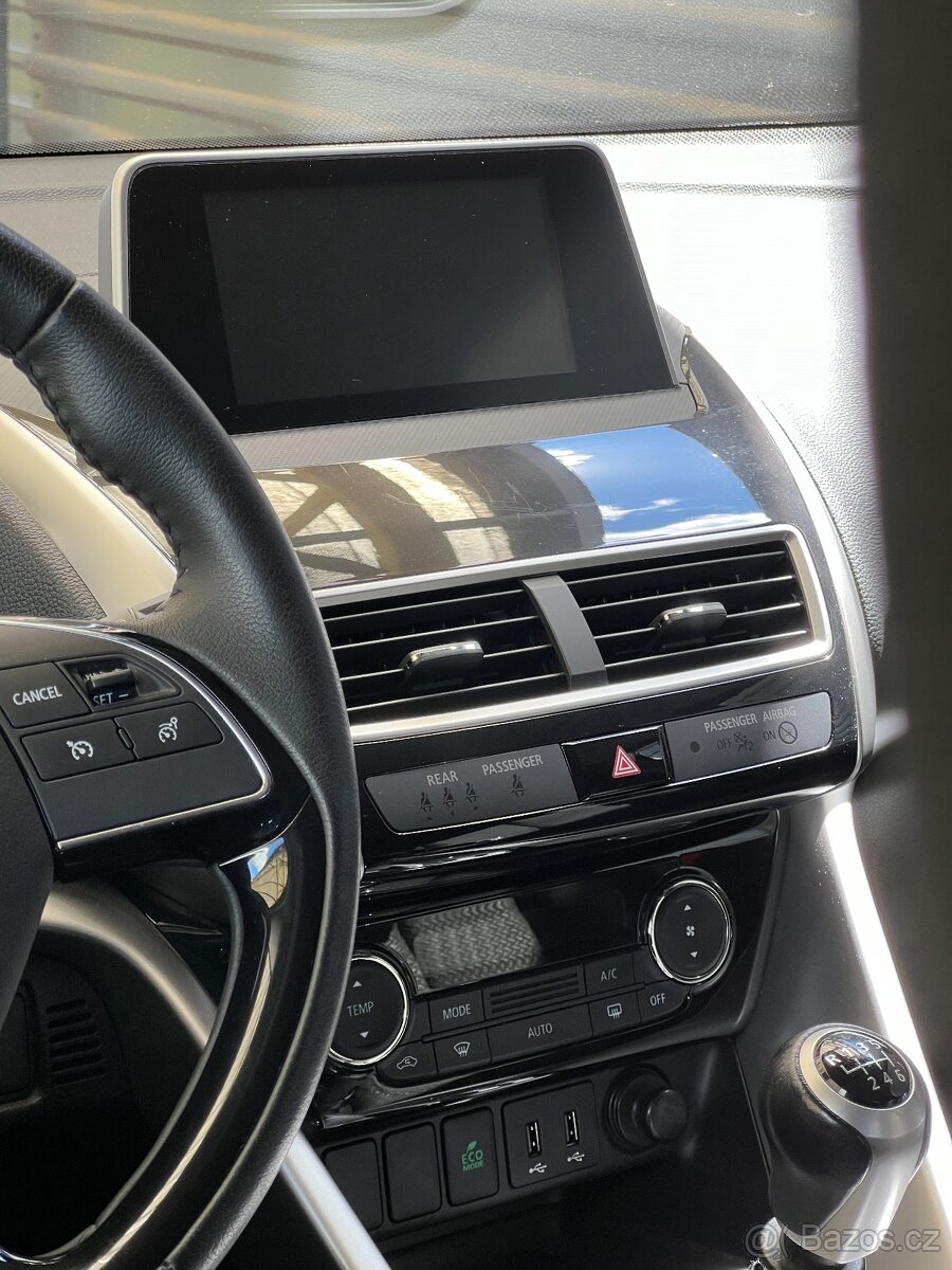 Mitsubishi Eclipse Cross 120 kW, 1.5 T-MIVEC, KAMERA, ASISTE - 7