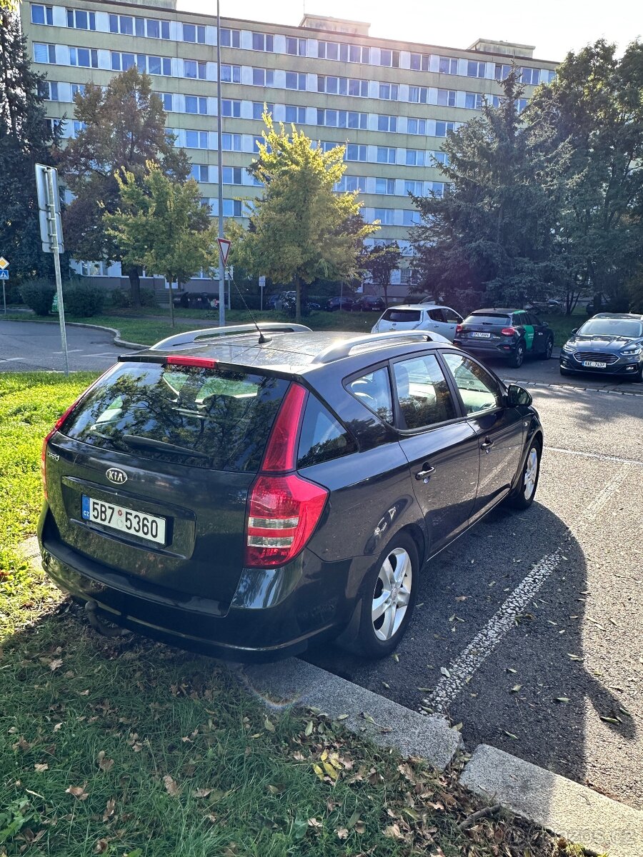 Kia CEED 2008 1.6 crdi - 7