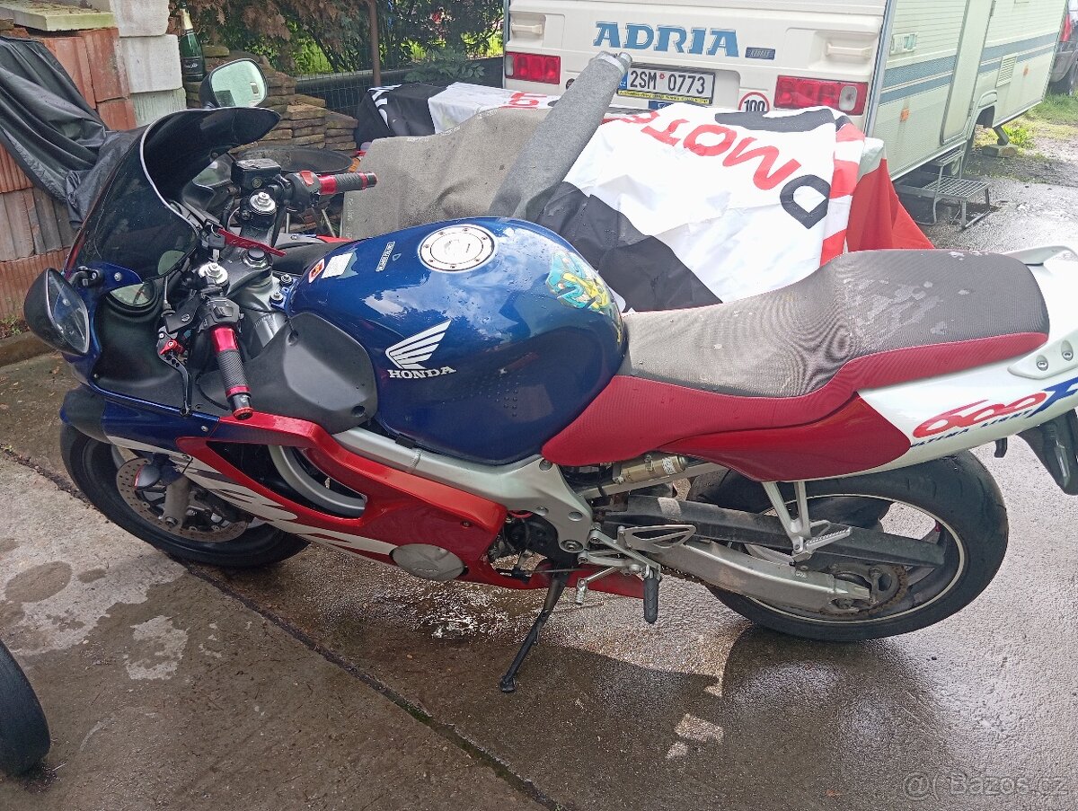 Honda CBR F - 7