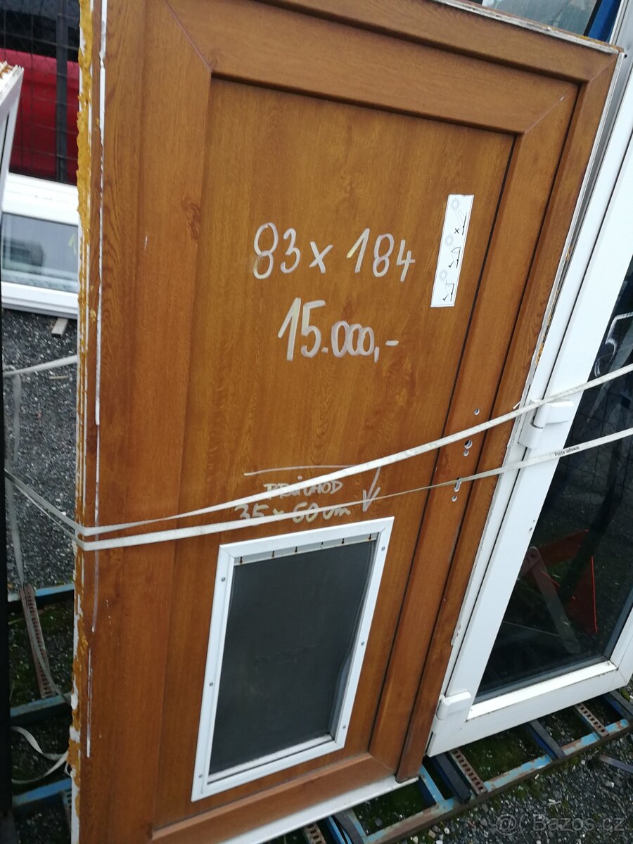 okno zlatý dub použité - 7