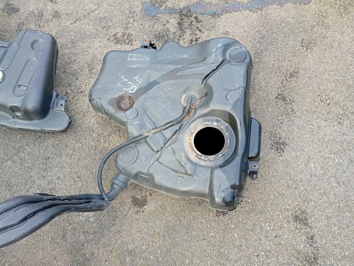 Koncern palivové nádrže - 7