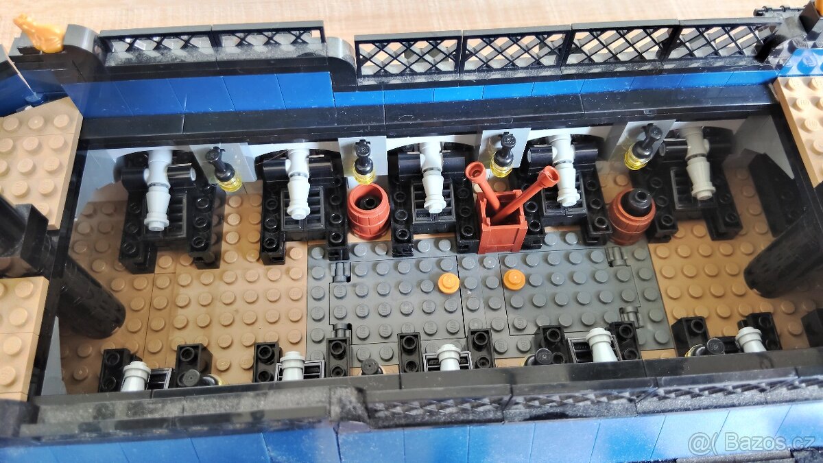 Prodám LEGO MOC La Grenouille - 7