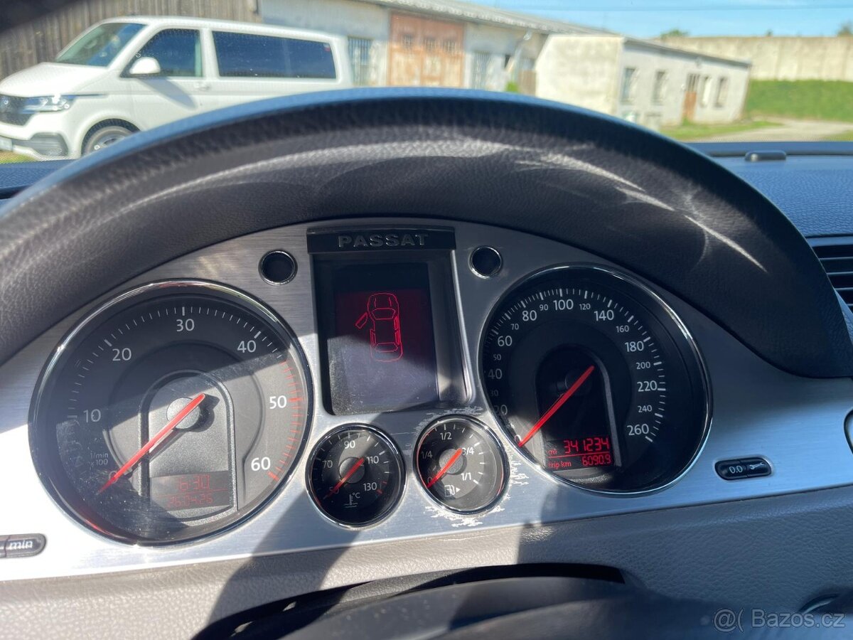 VW PASSAT 2,0 TDI B6 - 7